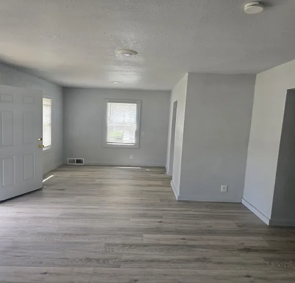 17573 Asbury Park — Photo 3