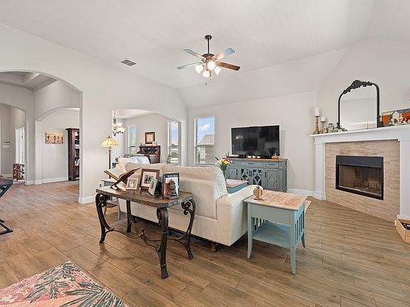 3rd image of 12709 Whispering Wind Dr