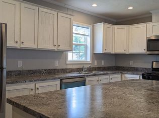3714 Cherry Blossom Ln, Midland, MI 48642
