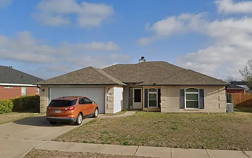 2103 Moonstone Dr Photo 1