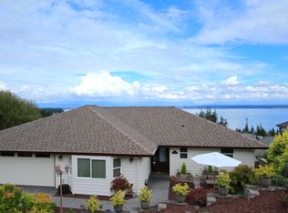 1015 Lightning Way, Camano Island, WA