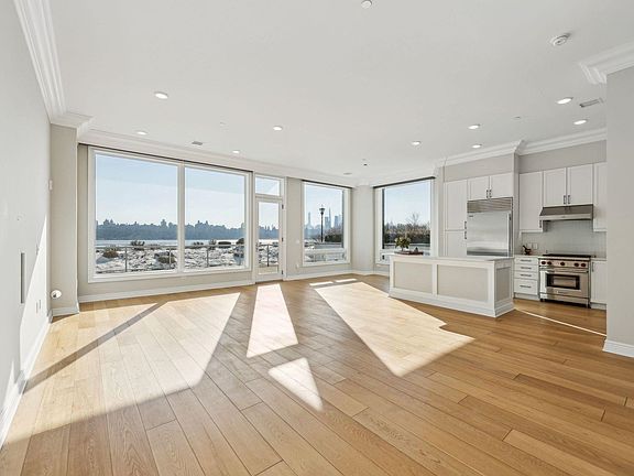 5th image of 3 Somerset Ln Unit 107