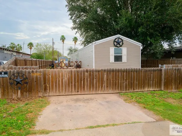 818 S 13th St, Alamo, TX 78516