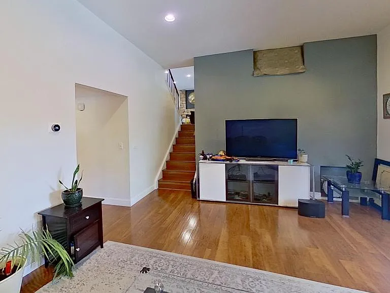 3030 Park Estates Way — Photo 7