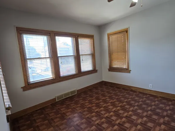 3741 Parrish Ave, East Chicago, IN 46312