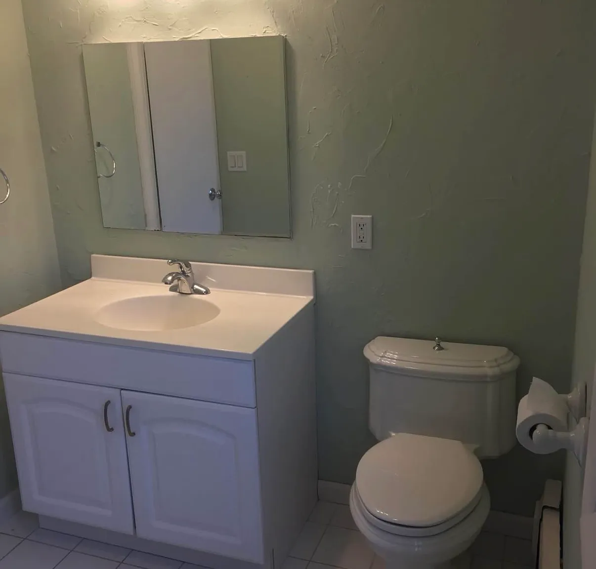 2 bed, 1100 sqft, $2,600 — Photo 3