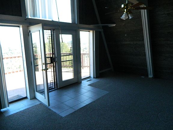 4th image of 1690 N Douglas Dr