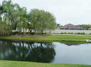 234 Hemingway Dr, Oldsmar, FL 34677