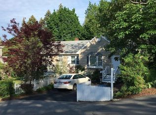 12 Wayne St, Lawrence, MA 01841