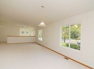 2908 18th Pl, North Chicago, IL 60064