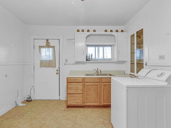5th image of 1518 Ladrillo Pl