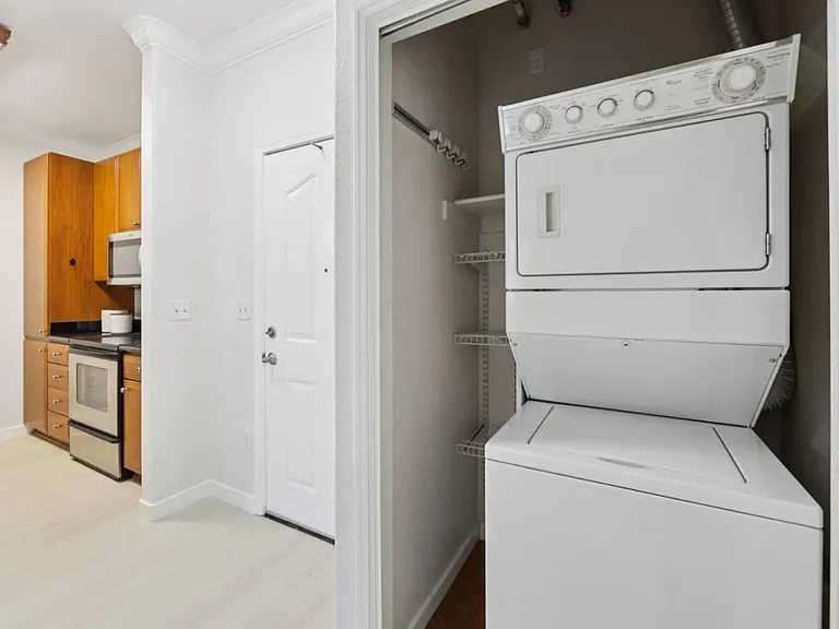 801 S Winchester Blvd #6100 — Photo 16