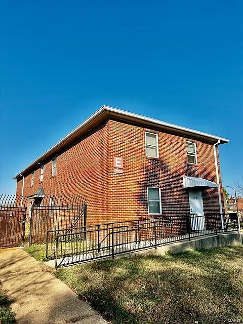 1st image of 2631 Keokuk St