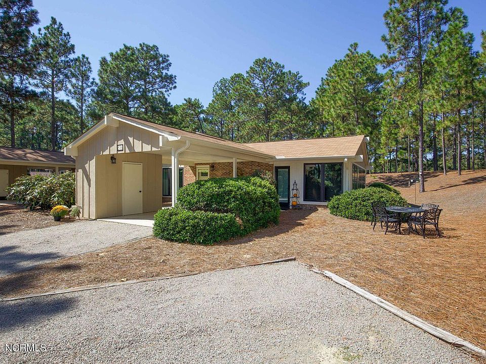 1st image of 536 Sandalwood Dr