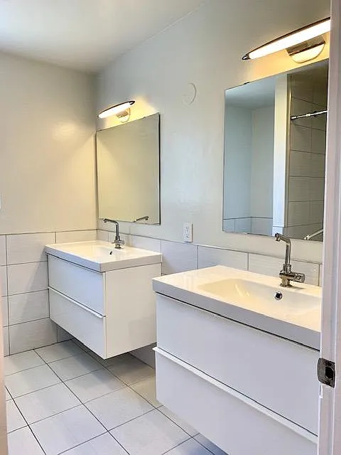 2 bed, 1000 sqft, $3,390 — Photo 3