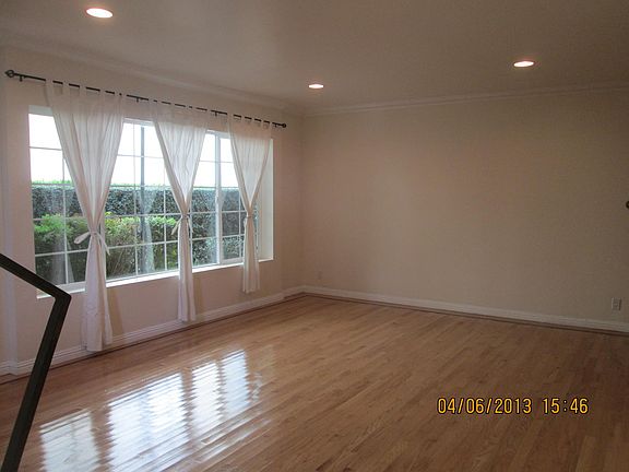 5th image of 11926 Goshen Ave APT 1