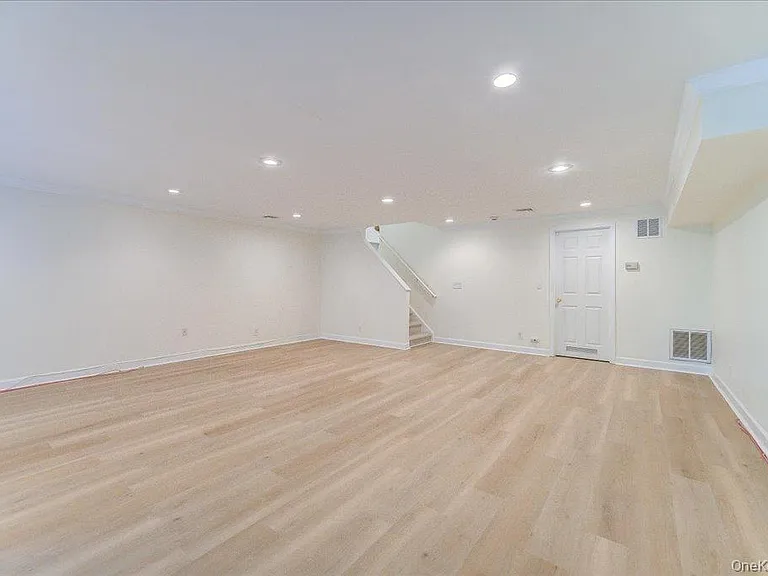 6204 High Ridge Ct — Photo 41