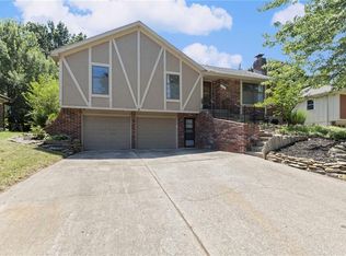 7505 E 132nd Ter, Grandview, MO 64030