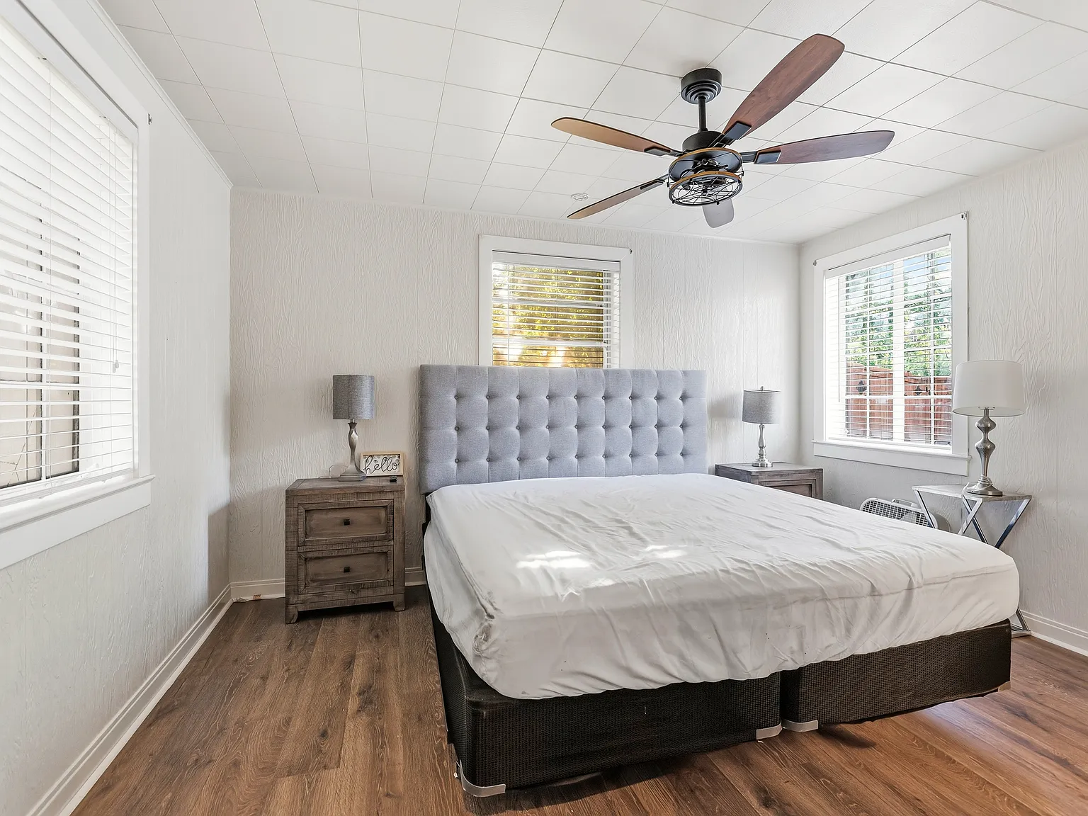 1 bed, 706 sqft, $1,500 — Photo 2