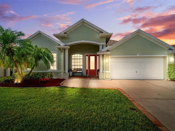 8226 Wild Oaks Cir, Largo, FL 33773