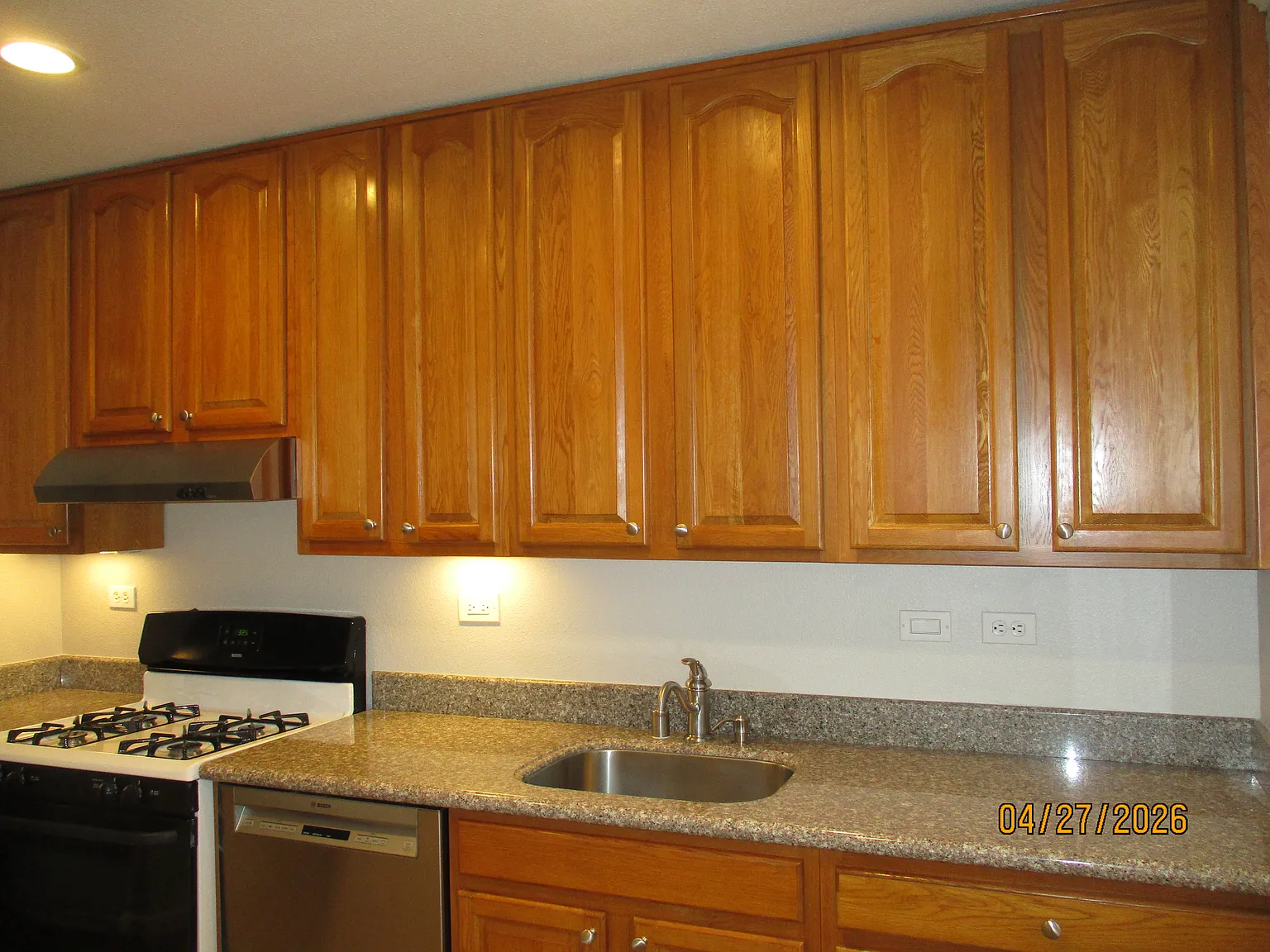 2 bed, $2,600 — Photo 3