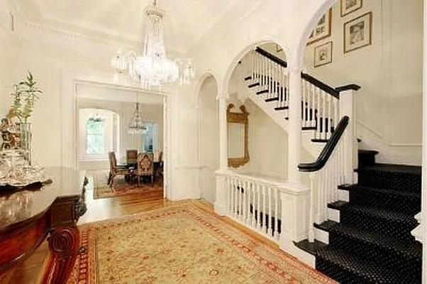 Sold by Corcoran | media 17