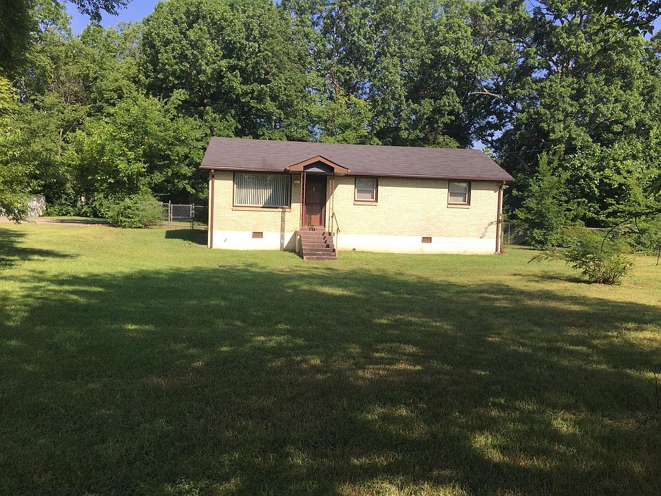 1st image of 105 Deer Dr