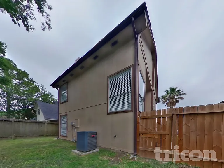 16330 Tiburon Way — Photo 20