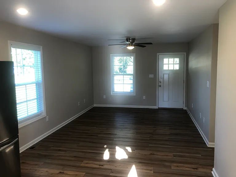 501 Vine St — Photo 5