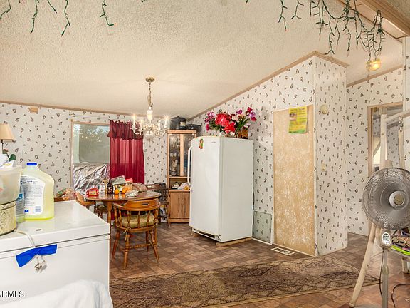 4th image of 16661 N Queen Esther Dr