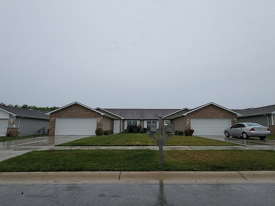 1st image of 466 W 85th Dr