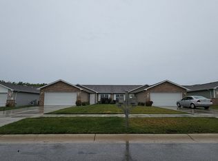 466 W 85th Dr, Merrillville, IN 46410