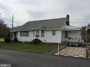 858 Horsepond Rd, Dover, DE 19901