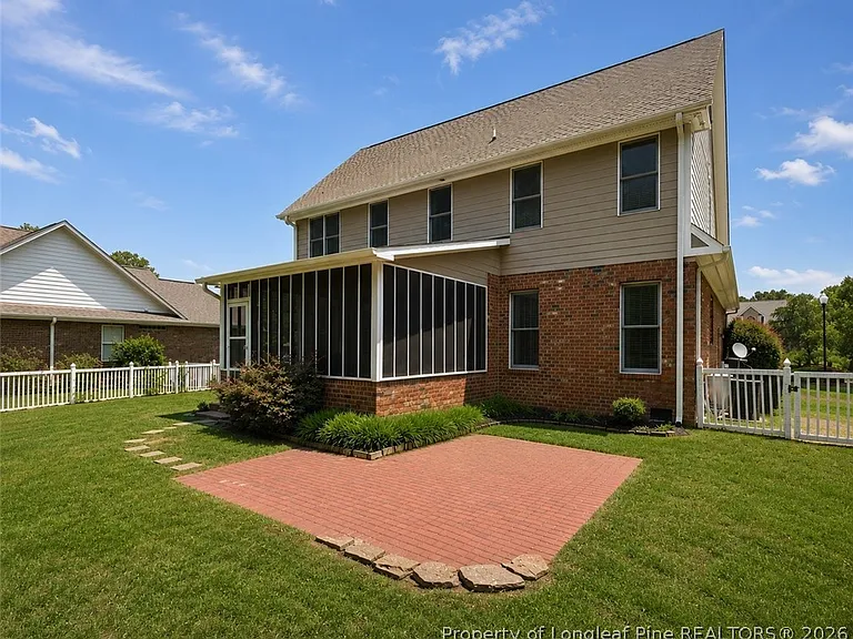 3010 Metthame Dr — Photo 2