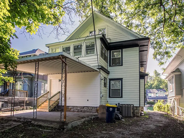3408 Bellefontaine Ave — Photo 4