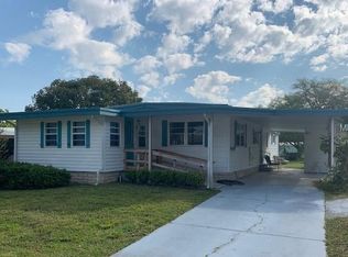 2121 Oak Grove Dr, Zellwood, FL 32798