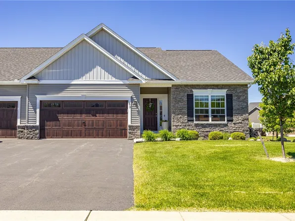 5973 Monarch Dr, Farmington, NY 14425