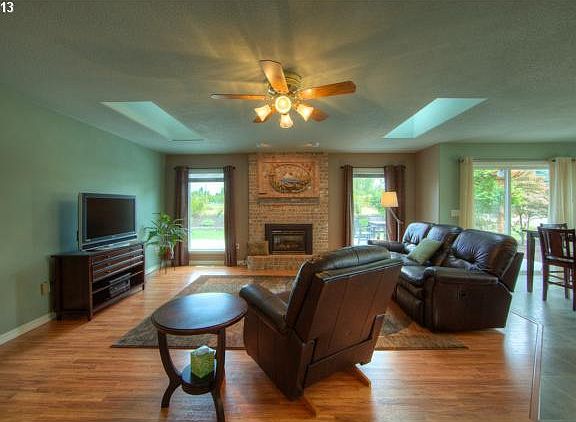 3rd image of 3417 SE 177th Ave