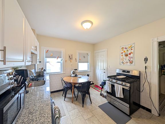 2nd image of 300 Boston Ave #3