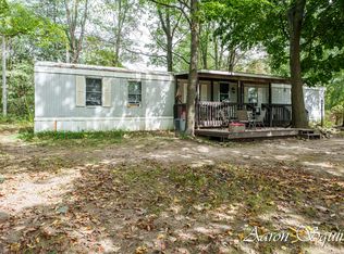 8155 Centerline Rd, Saranac, MI 48881