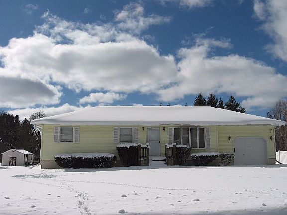 5th image of 26 Sanford Dr