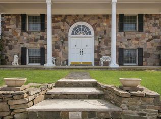 214 Sandburg Pl, Pine Bush, NY 12566