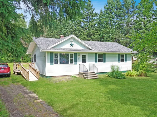 3 Coty Lane, Mapleton, ME 04757