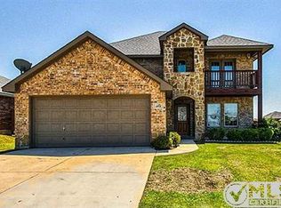 102 Watering Hole, Newark, TX 76071