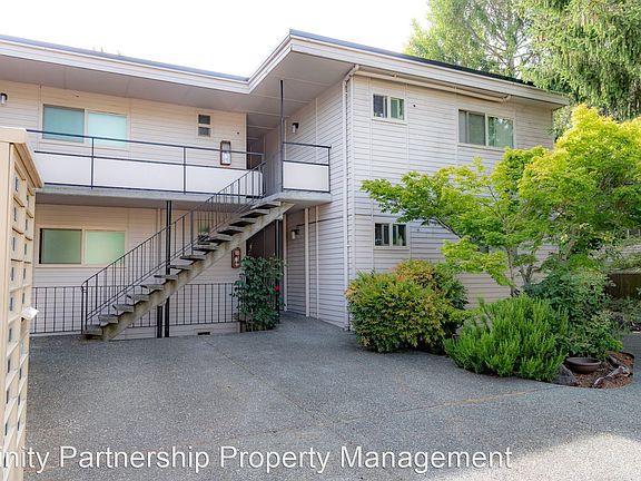 2nd image of 4740 40th Ave NE #40B