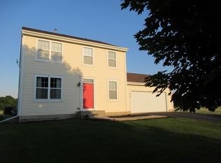 512 Winding Trl, Genoa, IL 60135