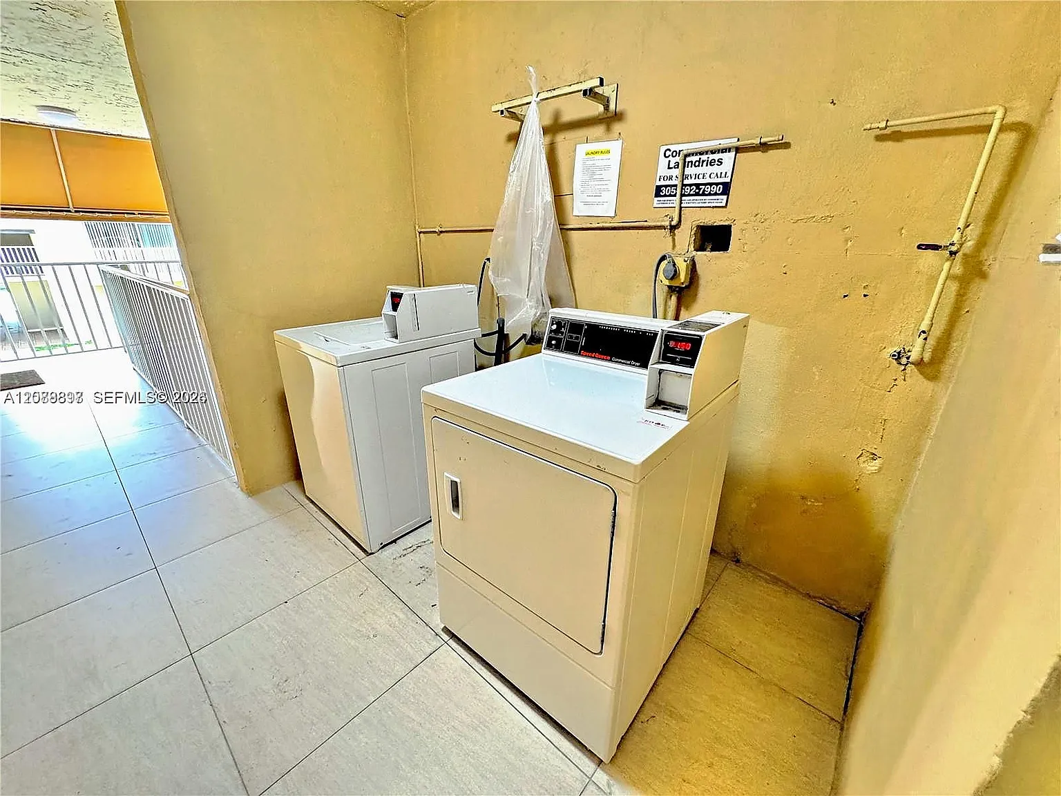 Doral Gardens Condo — Photo 4