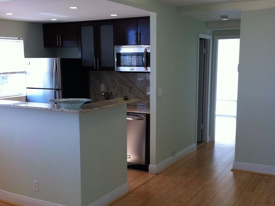 1st image of 1131 SE 4th St #4010