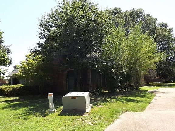 2nd image of 7295 White Manor Ct