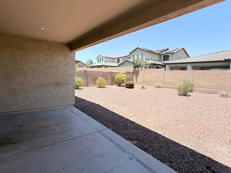 20432 W Carlton Mnr — Photo 32